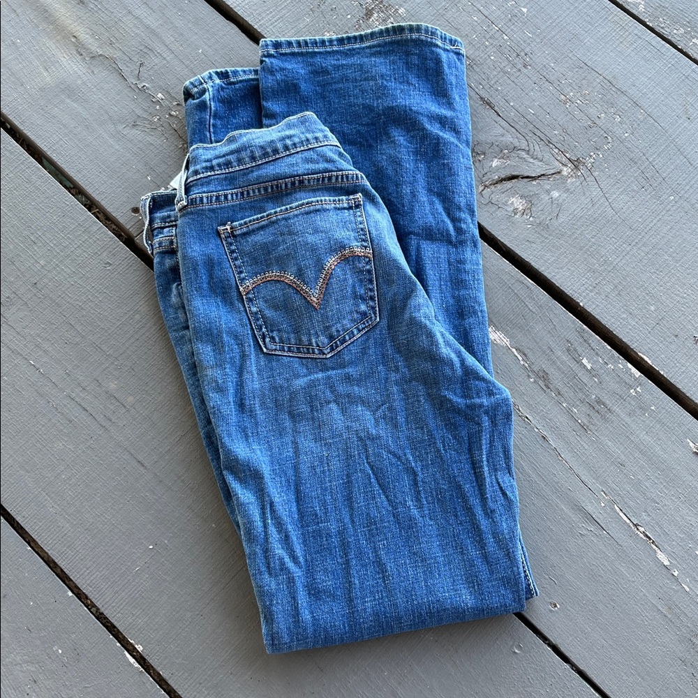 Levi’s women’s 515 boot cut 6 regular Classic Blue Denim Jeans